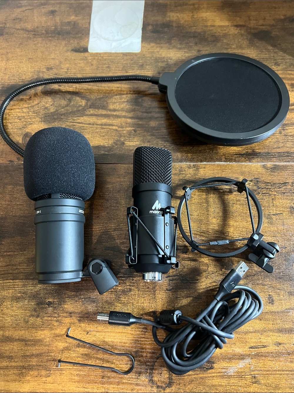 USB Condenser Microphone Kit - Black - Pop Filter & Shock Mount Included